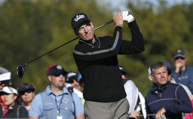 Jim Furyk shoot's golf's magic number